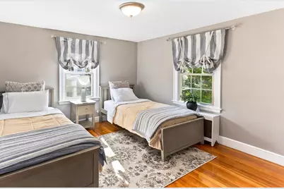 8 Merriweather Rd, Worcester, MA 01602 - Photo 11