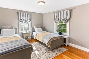 8 Merriweather Rd, Worcester, MA 01602 - Photo 11