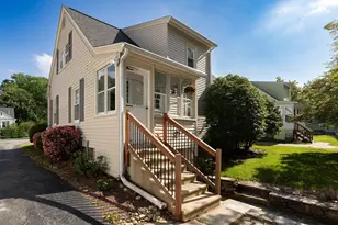 8 Merriweather Rd, Worcester, MA 01602 - Photo 3
