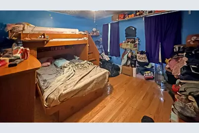 607 E 7th St, Boston, MA 02127 - Photo 13