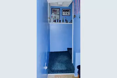 607 E 7th St, Boston, MA 02127 - Photo 15