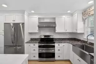 727 Main St, Barnstable, MA 02655 - Photo 17