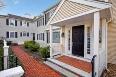 727 Main St #F3, Barnstable, MA 02655 - Photo 3