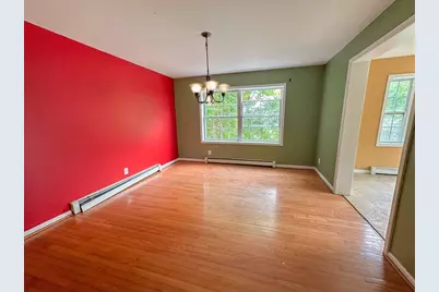 20 Groton Pl, Worcester, MA 01604 - Photo 9
