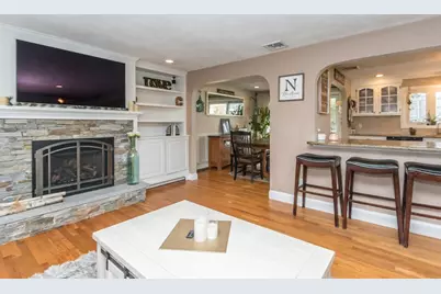 27 Sherman Street, Needham, MA 02494 - Photo 5