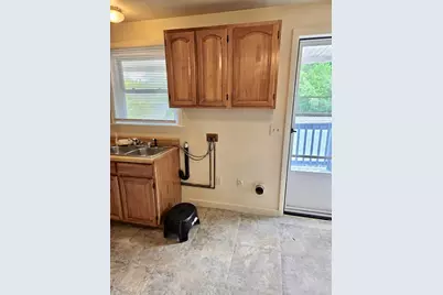 27 Morris Street #3, Southbridge, MA 01550 - Photo 3