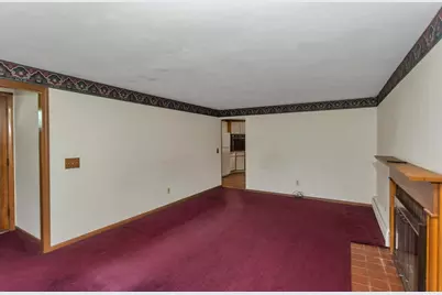 19 Somerset St, East Longmeadow, MA 01028 - Photo 13