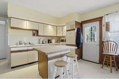 233 Clarendon Street, Fitchburg, MA 01420 - Photo 29