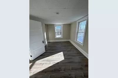 148 Hamilton St #1, Southbridge, MA 01550 - Photo 5