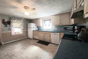 41 Dudley Hill Rd, Dudley, MA 01571 - Photo 5