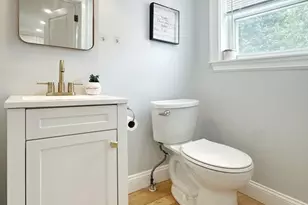 28 Arnold St, Quincy, MA 02169 - Photo 13