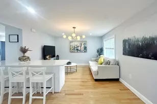 28 Arnold St, Quincy, MA 02169 - Photo 1