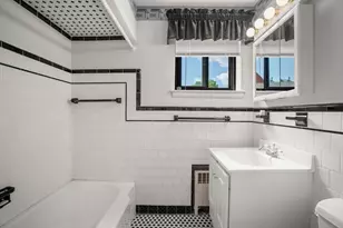 10 Ashland St, Worcester, MA 01609 - Photo 15