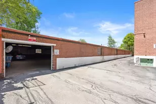 10 Ashland St, Worcester, MA 01609 - Photo 5