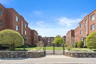 10 Ashland St, Worcester, MA 01609 - Photo 3