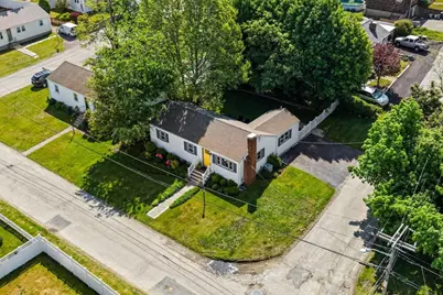 29 Willow Ave, Weymouth, MA 02191 - Photo 3