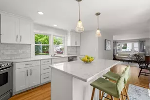 29 Willow Ave, Weymouth, MA 02191 - Photo 15