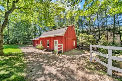 539 Pearl St, Reading, MA 01867 - Photo 37