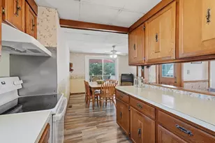 48 Kilby St, Woburn, MA 01801 - Photo 13