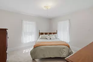 48 Kilby St, Woburn, MA 01801 - Photo 19