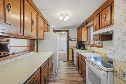 48 Kilby Street, Woburn, MA 01801 - Photo 11
