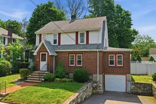 189 Playstead Rd, Medford, MA 02155 - Photo 3