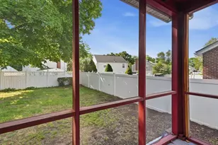 189 Playstead Rd, Medford, MA 02155 - Photo 33