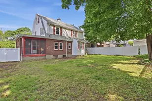 189 Playstead Rd, Medford, MA 02155 - Photo 37