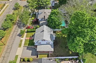 189 Playstead Rd, Medford, MA 02155 - Photo 39