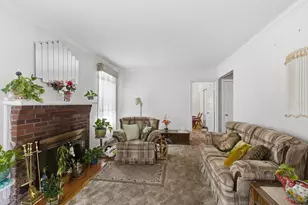 49 Valley Rd, Boston, MA 02124 - Photo 11