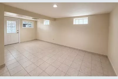 24 Curtis Road, Saugus, MA 01906 - Photo 11