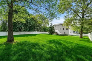 14 Greenlawn Ave, Salem, MA 01970 - Photo 3