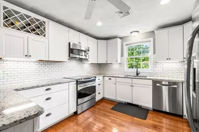 14 Greenlawn Ave, Salem, MA 01970 - Photo 7