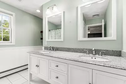14 Greenlawn Ave, Salem, MA 01970 - Photo 19