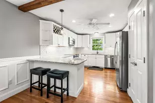 14 Greenlawn Ave, Salem, MA 01970 - Photo 5