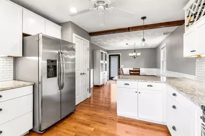 14 Greenlawn Ave, Salem, MA 01970 - Photo 5