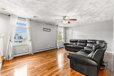 14 Greenlawn Ave, Salem, MA 01970 - Photo 13