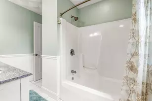 14 Greenlawn Ave, Salem, MA 01970 - Photo 21
