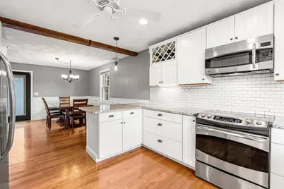 14 Greenlawn Ave, Salem, MA 01970 - Photo 9
