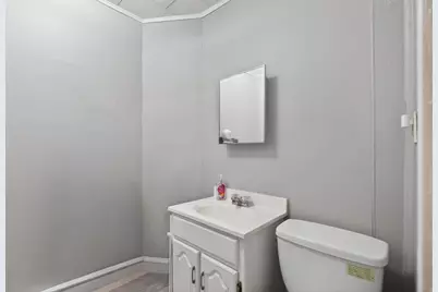 80-82 Laurel St, Fitchburg, MA 01420 - Photo 9