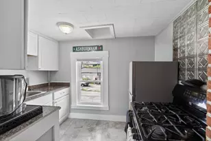 80-82 Laurel St, Fitchburg, MA 01420 - Photo 25