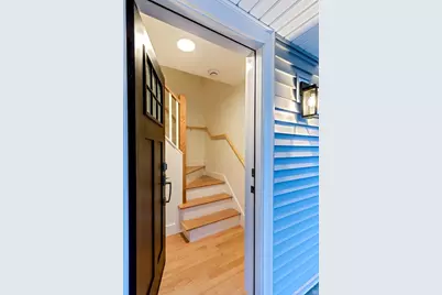 6 Pratt Ave #2, Beverly, MA 01915 - Photo 5