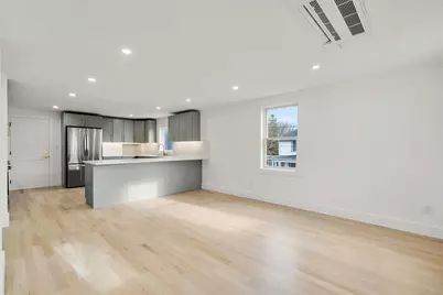 6 Pratt Ave #2, Beverly, MA 01915 - Photo 9