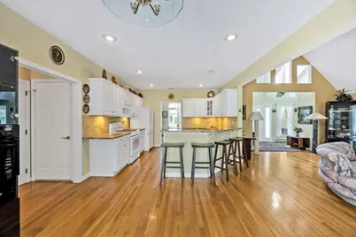 73 Snead Dr, Mashpee, MA 02649 - Photo 19
