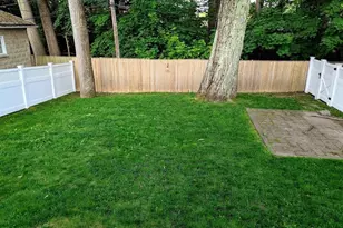17 Longfellow Rd, Worcester, MA 01602 - Photo 19