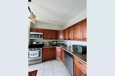 182 L Street #3, Boston, MA 02127 - Photo 3