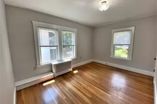 81 Newport St, Arlington, MA 02476 - Photo 9