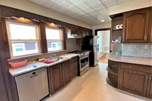 81 Newport St, Arlington, MA 02476 - Photo 7