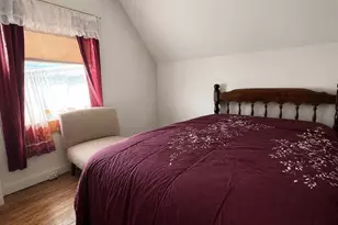 19 Perkins Ave, Oak Bluffs, MA 02557 - Photo 11