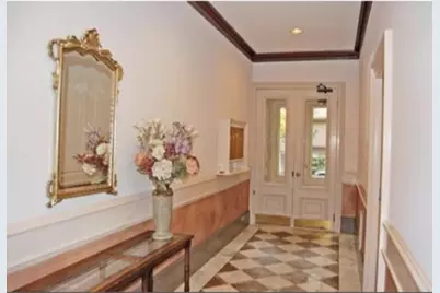 241 Beacon Street #2, Boston, MA 02116 - Photo 3